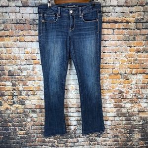 AMERICAN EAGLE “SKINNY KICK” JEANS